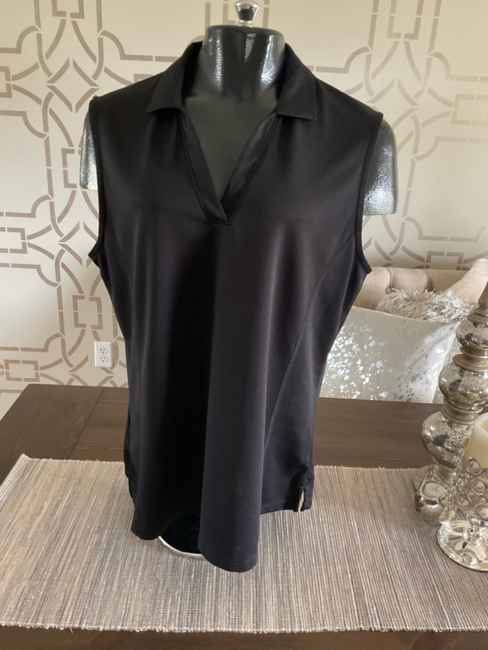 Grand Slam Black Women’s Sleeveless Golf Polo